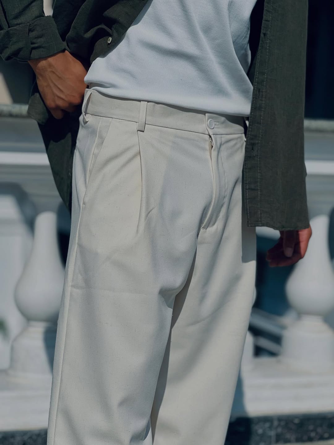 Classic wide leg pants