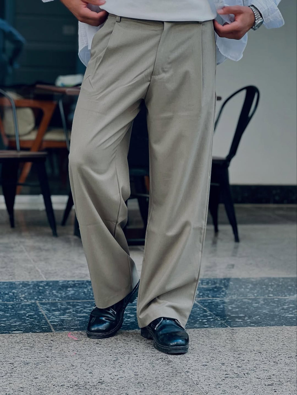 Classic wide leg pants